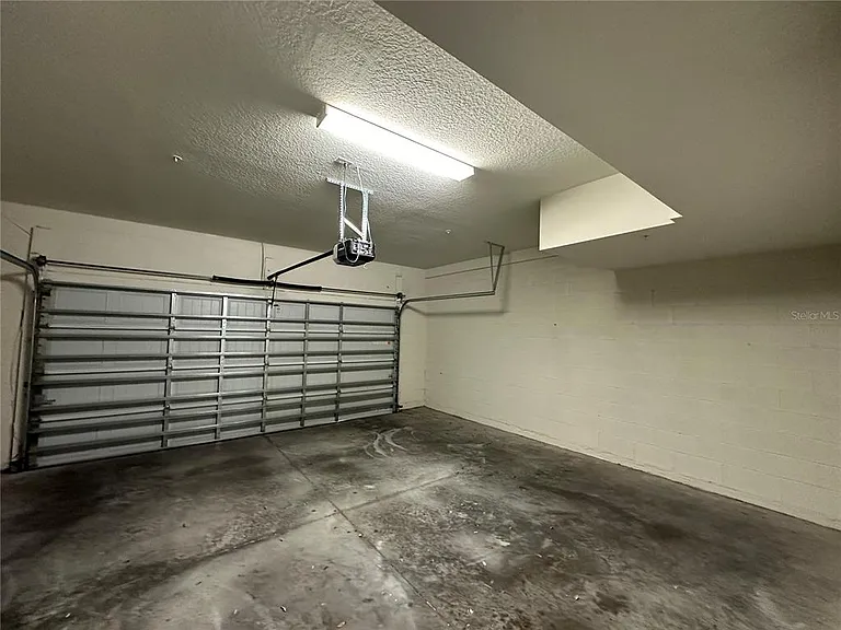 527 Piazza Point — Photo 70