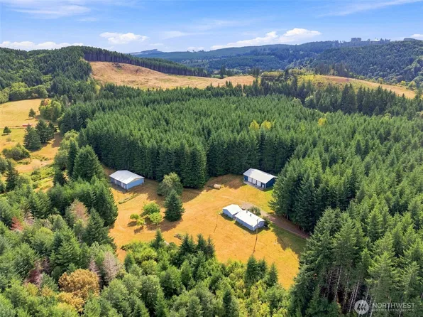726 Elk Creek Road, Chehalis, WA 98532
