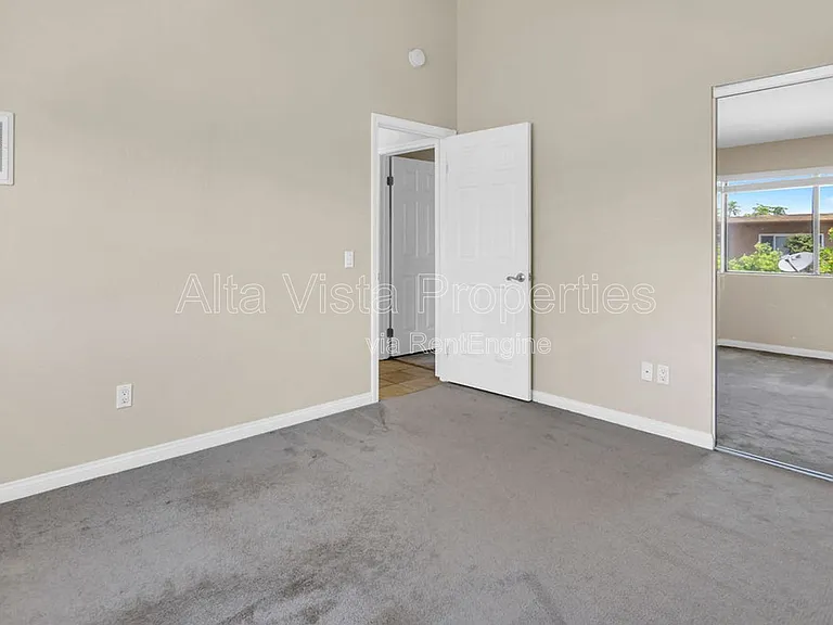 4357 Oregon St #5 — Photo 14