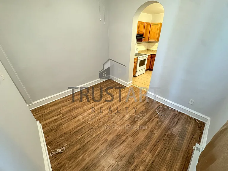 2446 N 33rd St #1 — Photo 6