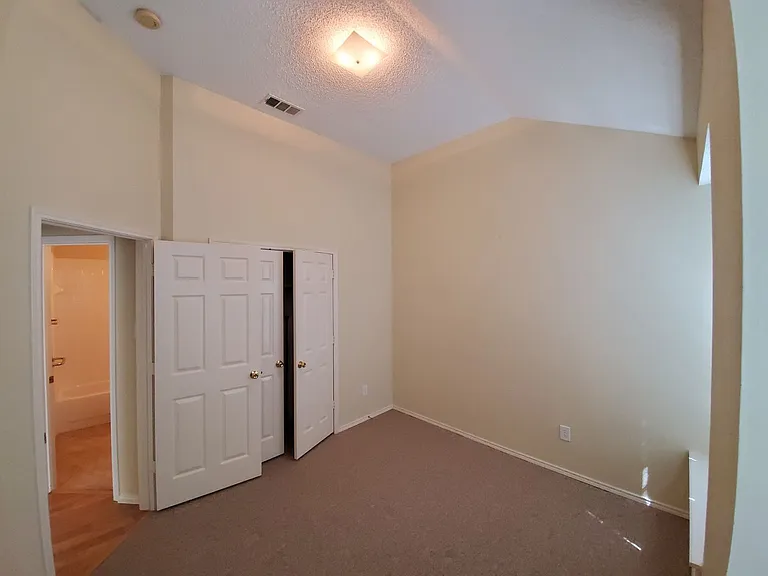 1310 Westview Dr — Photo 9