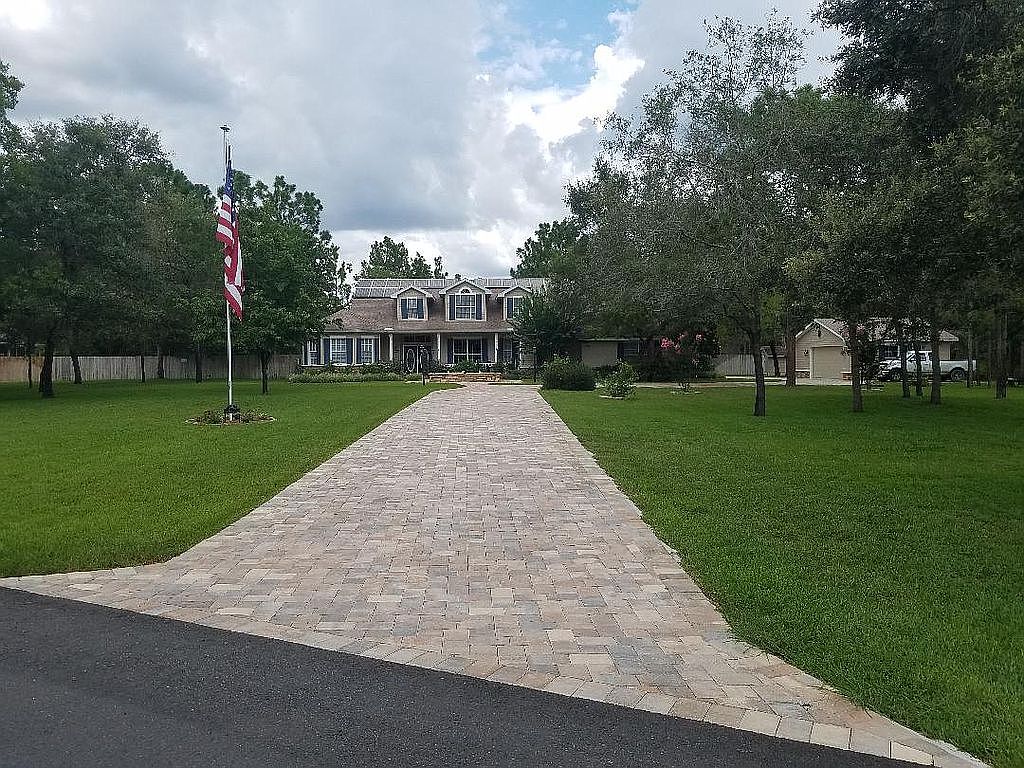 13099 Painted Bunting Ave, Weeki Wachee, FL 34614 | Zillow
