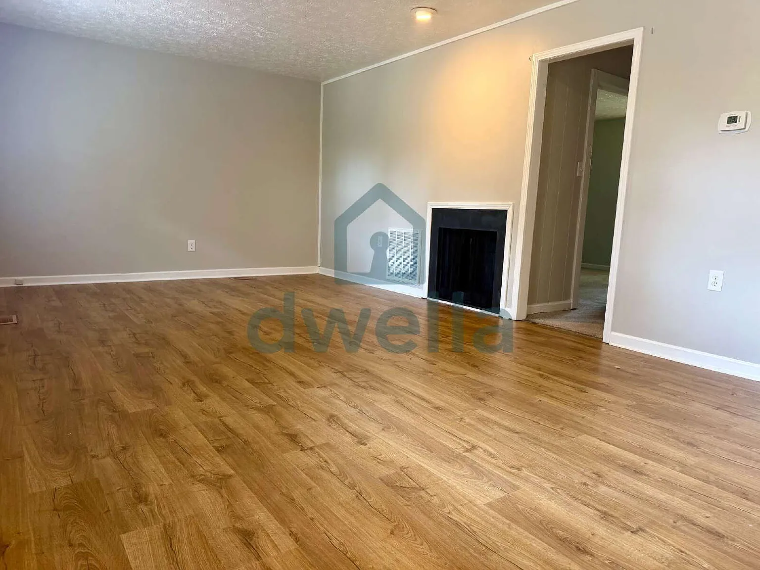 Studio, 1.0 bath, 868 sqft, $1,050 — Photo 4