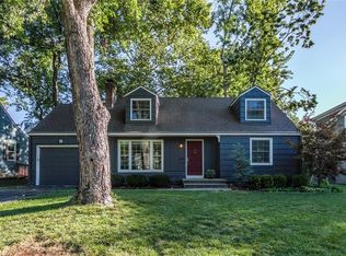 4912 W 73rd St, Prairie Village, KS 66208