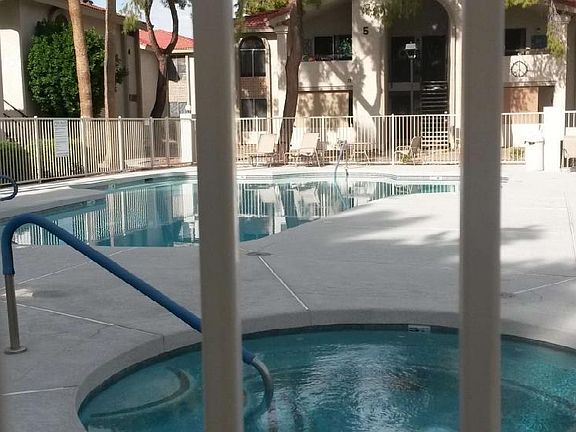 4th image of 10610 S 48th St Unit 2059