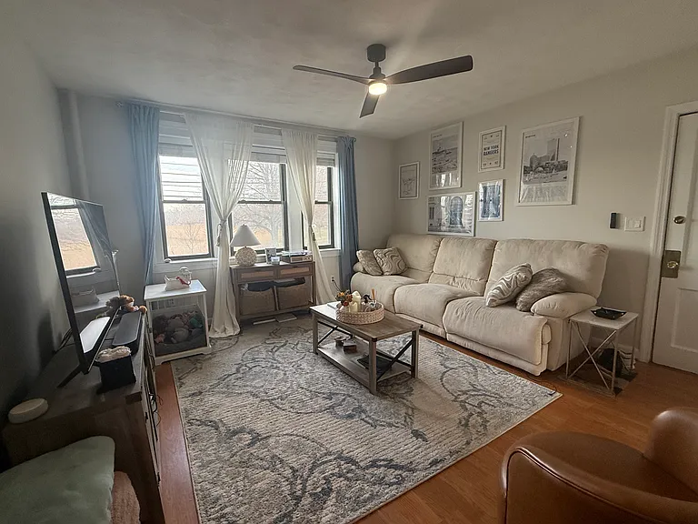 235 Washington Ave #2 — Photo 7