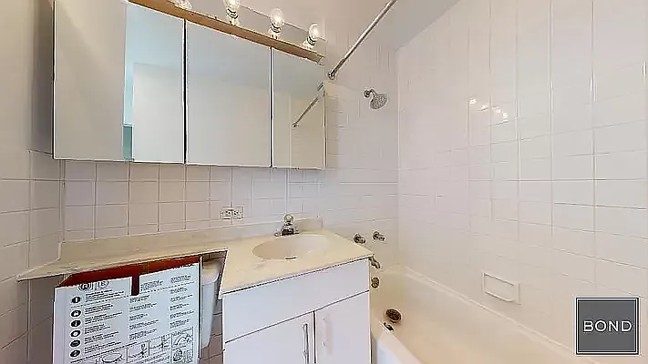 Rented by Bond New York | media 6