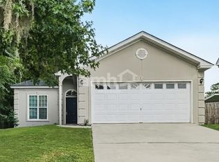 551 Golden Grove Ln, Richmond Hill, GA 31324