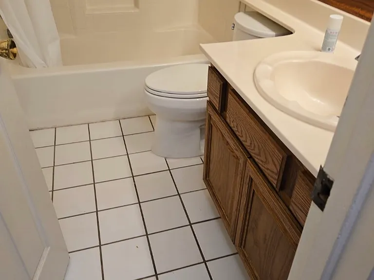 6911 Creamery Ln — Photo 1