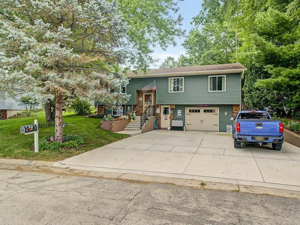 1822 1st Ave, Monroe, WI 53566