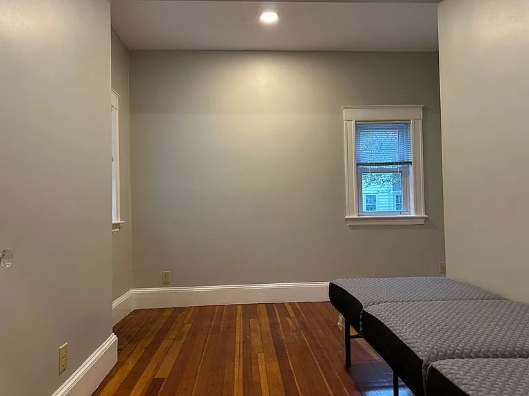 492 Lowell Ave — Photo 16