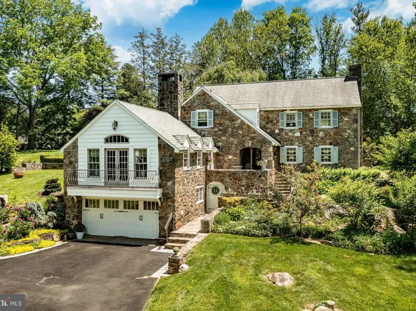 163 Creek Rd, Glen Mills, PA 19342