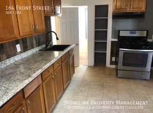 164 Front St #1F, Woonsocket, RI 02895