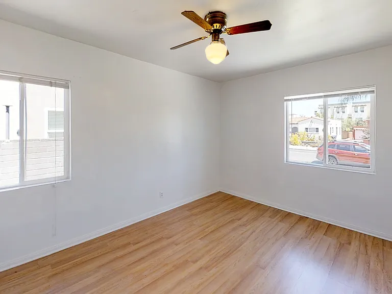 4840 Art St — Photo 14
