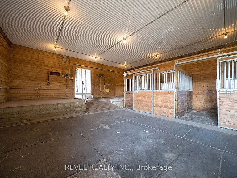 413 Ellis Ave — Photo 34