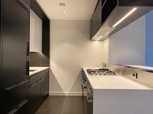 Rented by Gulia Wang, LREB | media 77