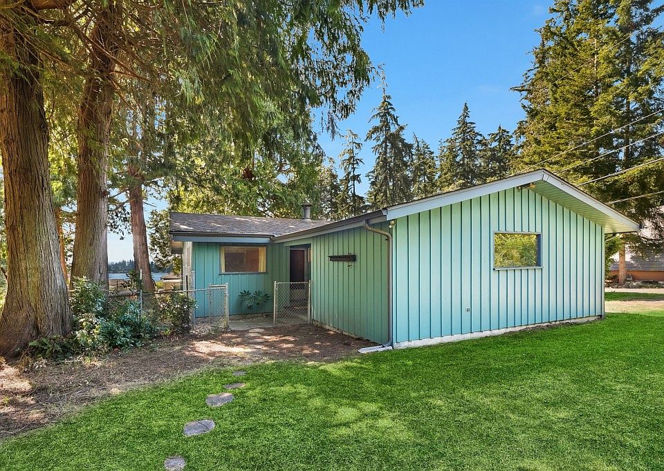 1st image of 4206 79th Pl NW