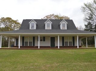 695 Sehon Cir, Pontotoc, MS 38863