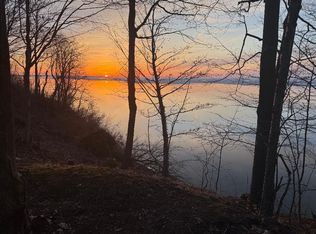 5620 E Lake Rd #8, Erie, PA 16511