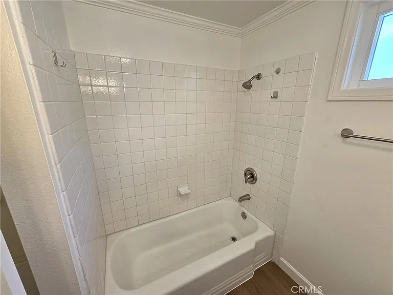 1214 Agate St #D — Photo 10
