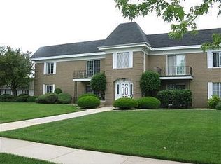 1240 Camellia Dr APT 1, Munster, IN