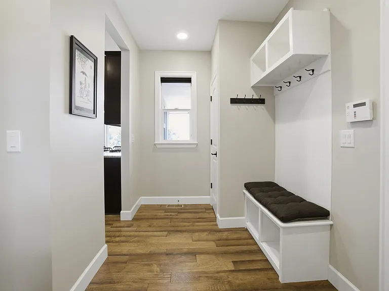 79 Sheldon Ave — Photo 11