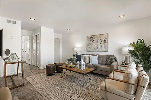 4th image of 3819 Southway Dr APT 121