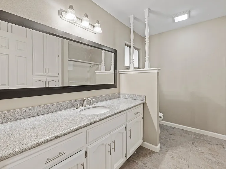 1812 W Wren Dr — Photo 20