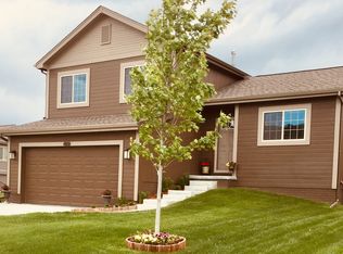 19634 R St, Omaha, NE 68135