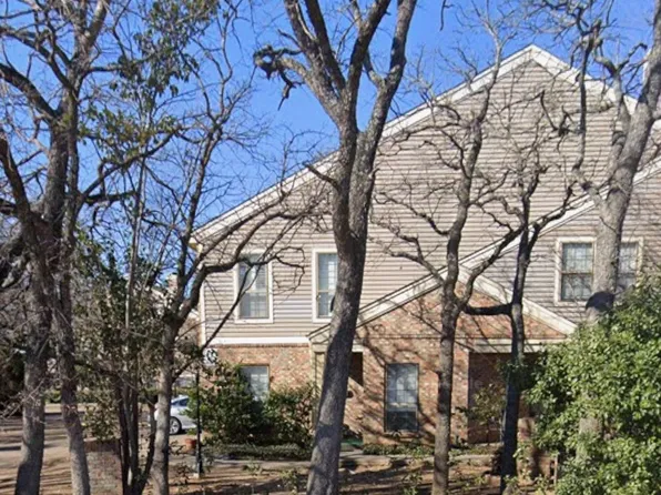 4502 Forestgate Dr, Arlington, TX 76017