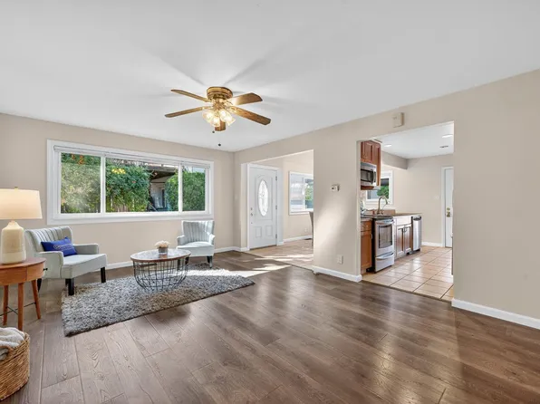 140 E I Street, Benicia, CA 94510