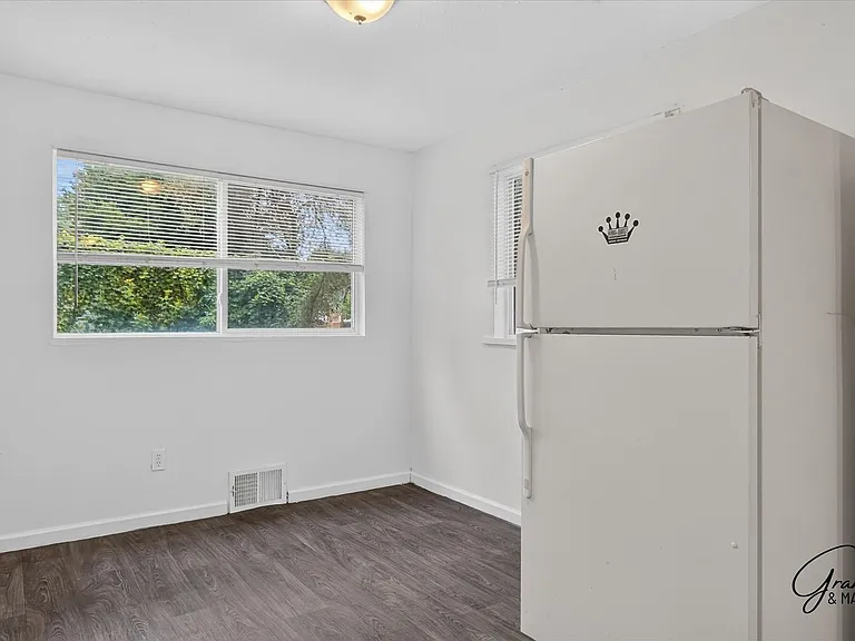 14800 Tacoma St — Photo 8