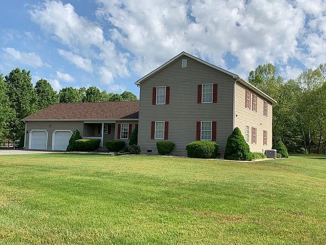 1st image of 100 Mountain Lake Dr