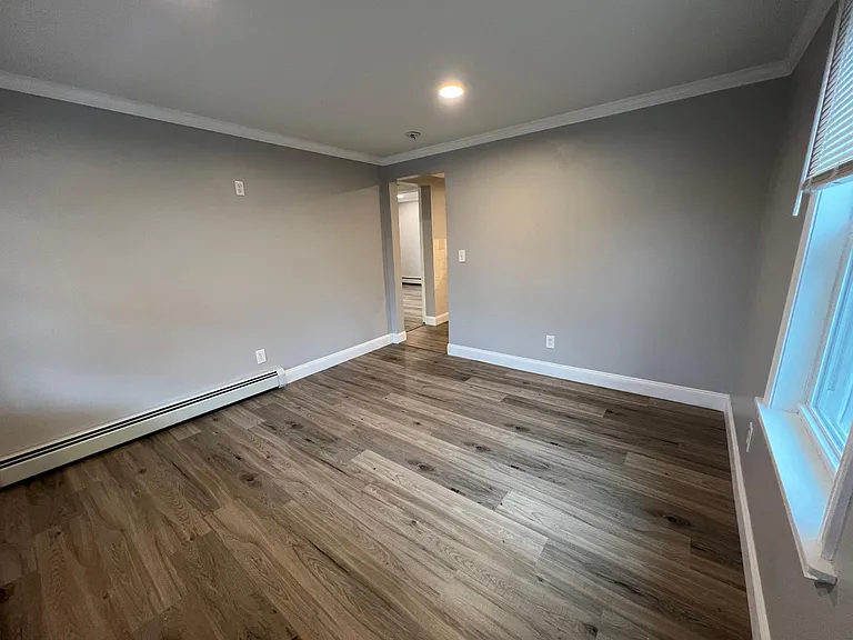 16 Bellmore St #2 — Photo 8