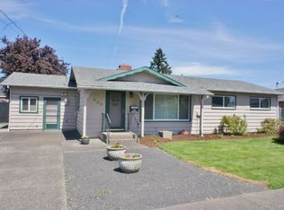 265 NW 14th St, McMinnville, OR 97128