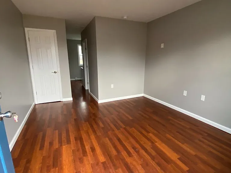 1800 Lehman St — Photo 7