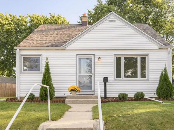 6503 West Fremont PLACE, Milwaukee, WI 53219