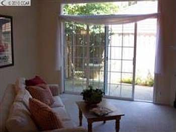 2nd image of 1040 San Souci