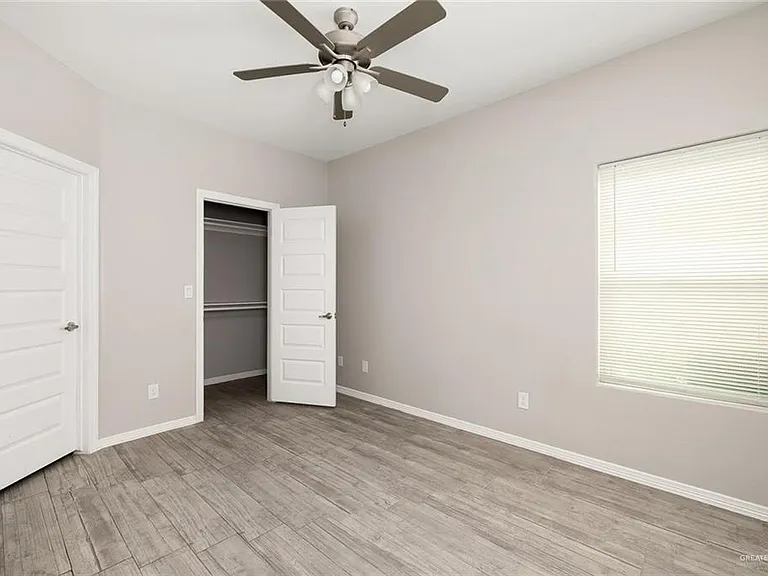 1809 Davenport St #1 — Photo 11