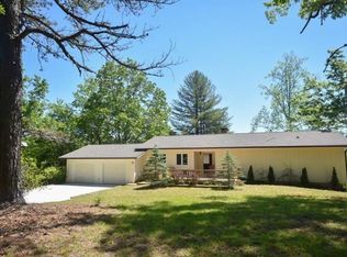 24 Moore Dr, Otto, NC 28763