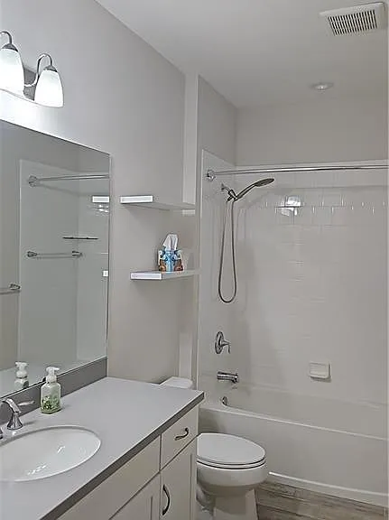 2305 Ariane Dr — Photo 30