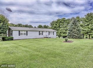 8396 Oxford Cir, Waynesboro, PA