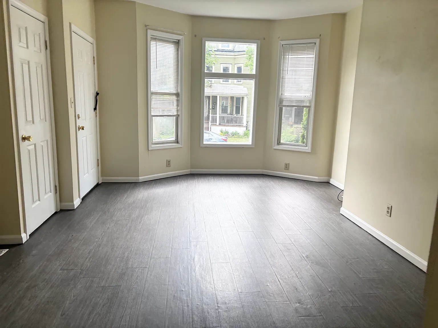 1 bed, 600 sqft, $975 — Photo 3