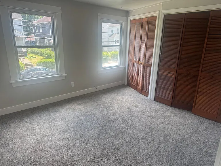 549 Farnsworth Ave — Photo 7