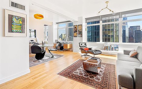 3rd image of 11 E 29th St APT 35C