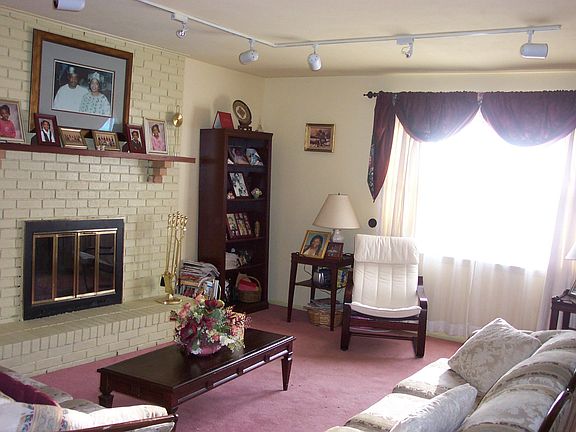 4th image of 147 Stedwick Dr #Zz47