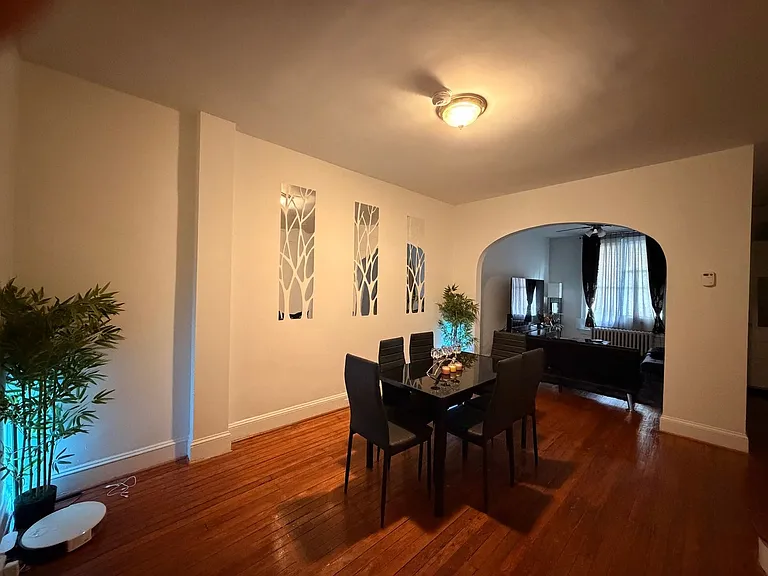 2227 Penrose Ave — Photo 6