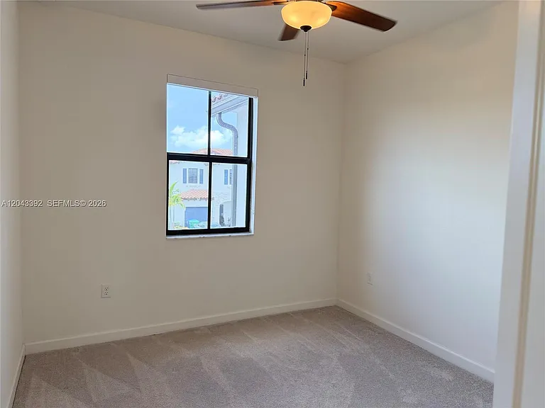 11936 SW 247th Ter — Photo 17