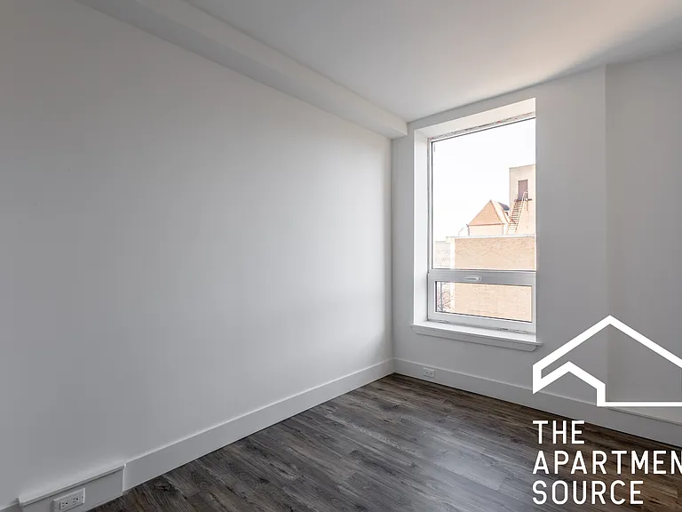 941 W Carmen Ave #103 — Photo 11