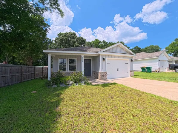 3158 Chestnut St, Crestview, FL 32539